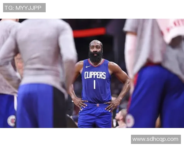 快船连败西部垫底，谁应担责？哈登复出15投4中，坏消息不断